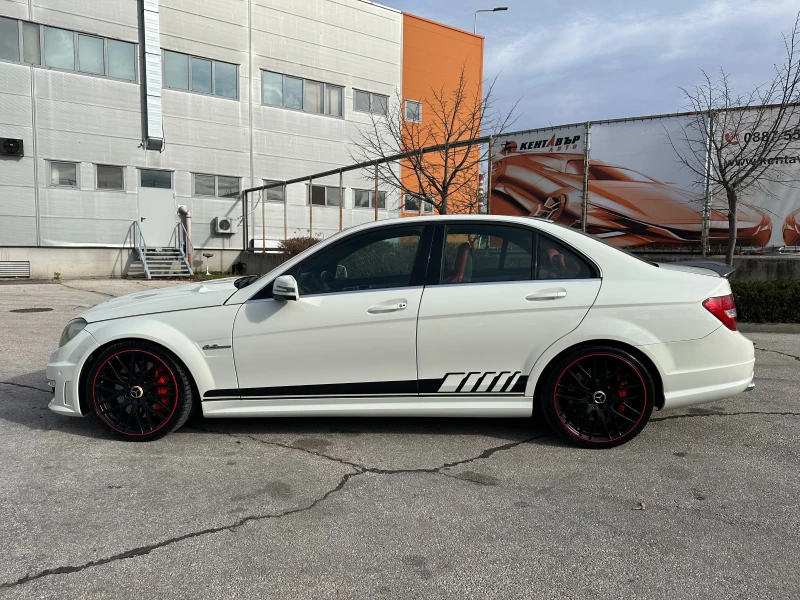 Mercedes-Benz C 63 AMG, снимка 2 - Автомобили и джипове - 48047864