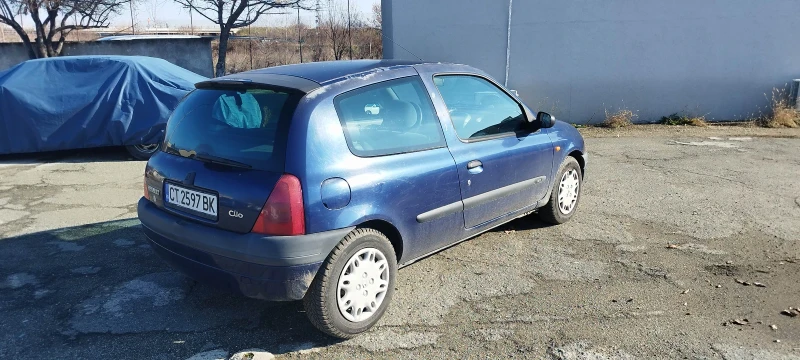 Renault Clio, снимка 5 - Автомобили и джипове - 48432629