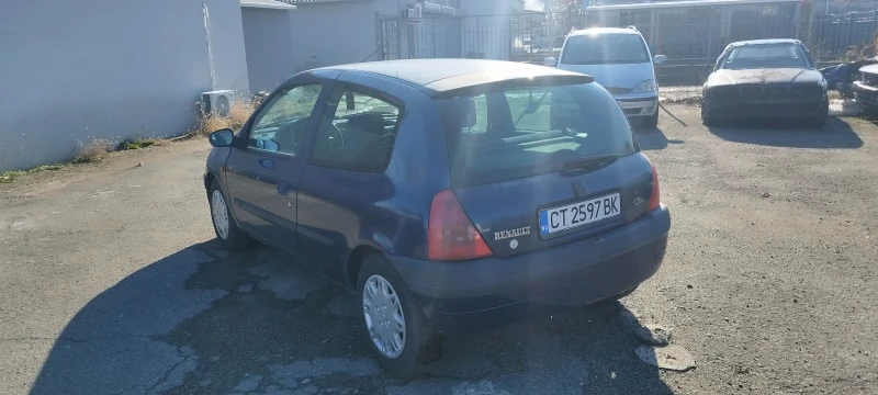 Renault Clio, снимка 4 - Автомобили и джипове - 48432629