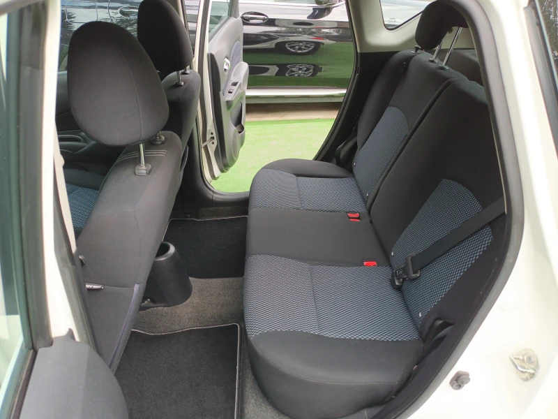 Nissan Note Фабрична газ/NAVI, снимка 9 - Автомобили и джипове - 51942254