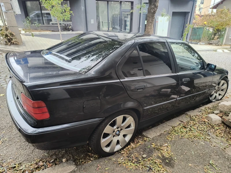 BMW 318, снимка 3 - Автомобили и джипове - 52775752