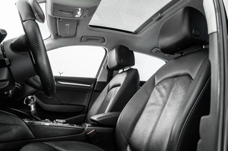 Audi S3 quattro* Technik* АвтоКредит* (ЦЕНА ДО БГ), снимка 14 - Автомобили и джипове - 53499719