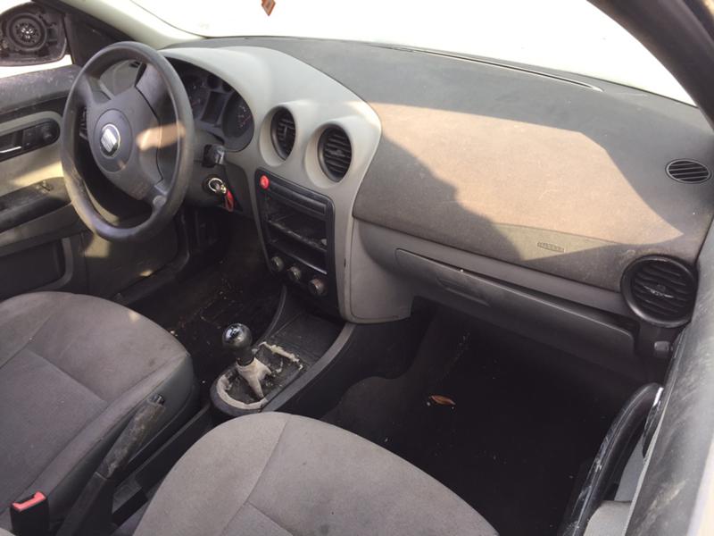 Seat Ibiza 1.4T TIP-AMF 2broq, снимка 5 - Автомобили и джипове - 16554753