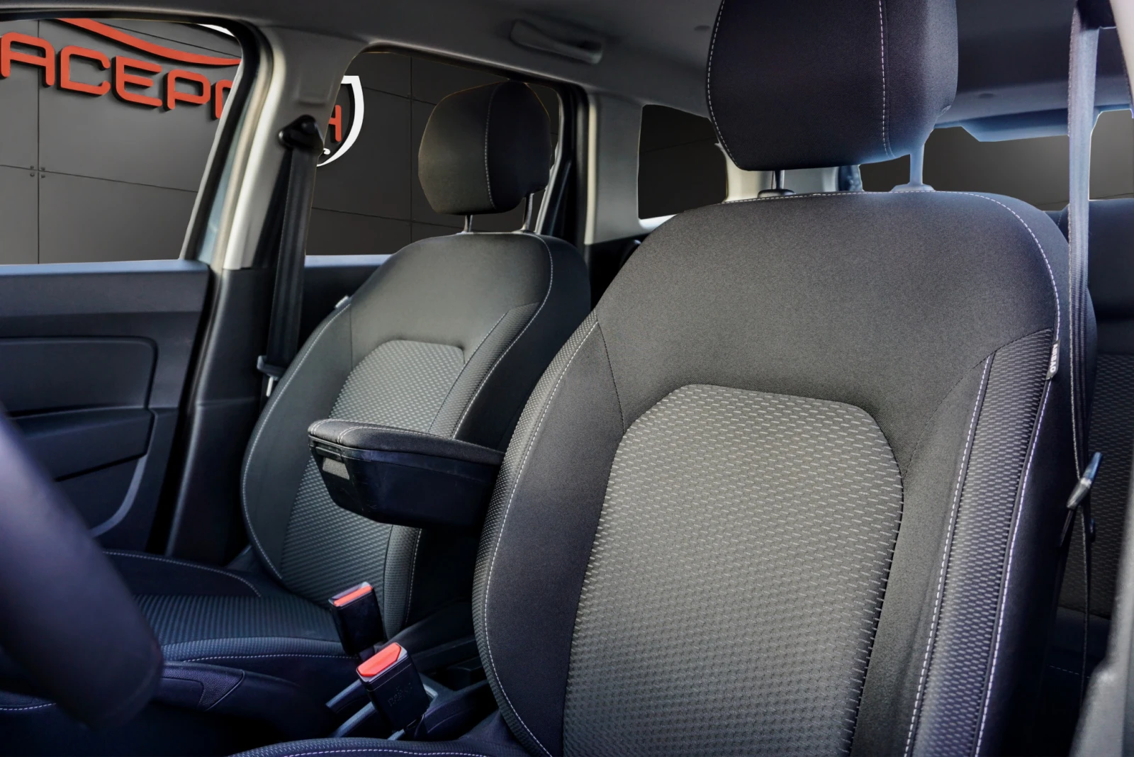 Dacia Duster 1.6i GPL COMFORT  - изображение 10