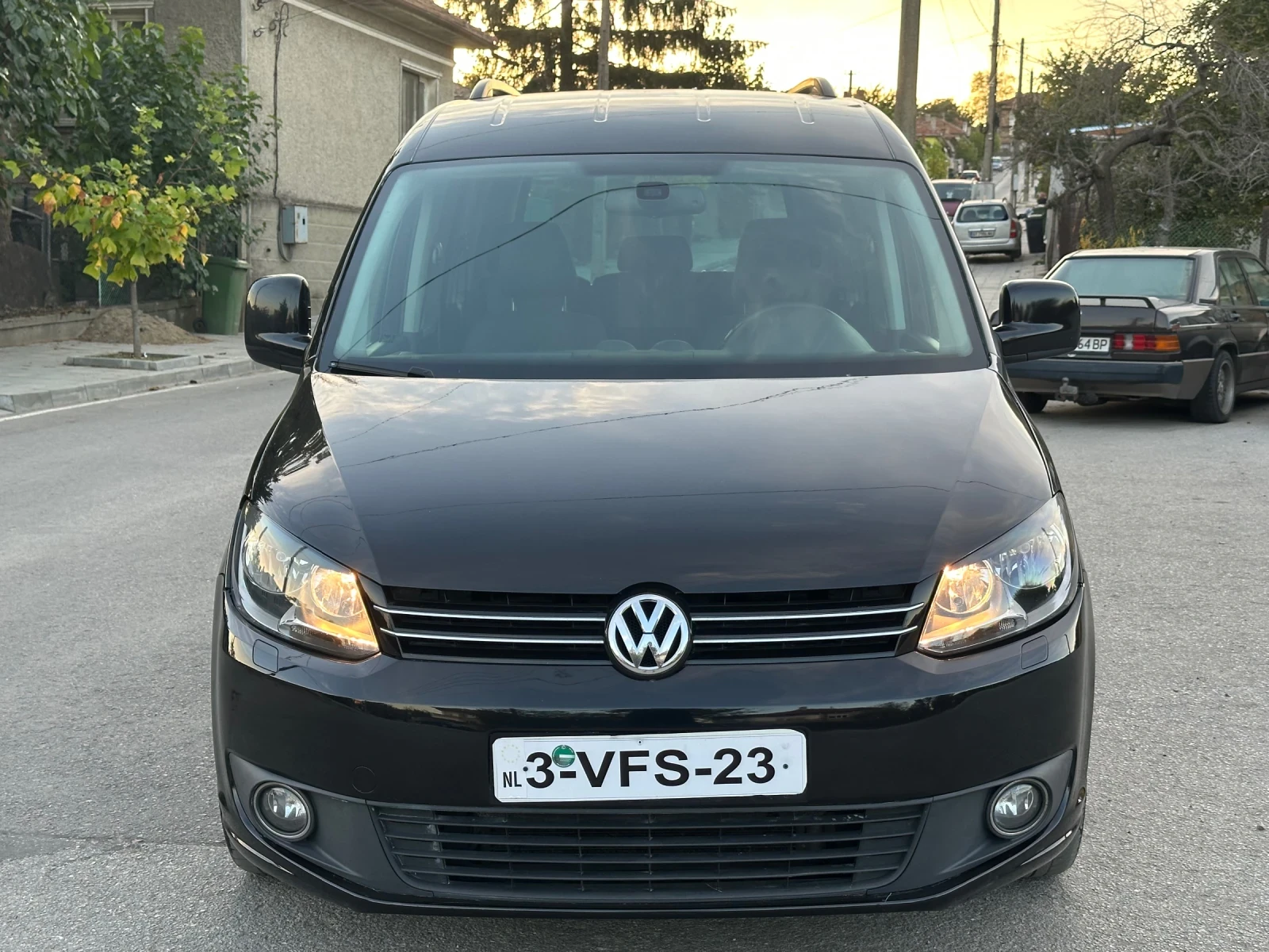 VW Caddy 2.0TDI - изображение 7