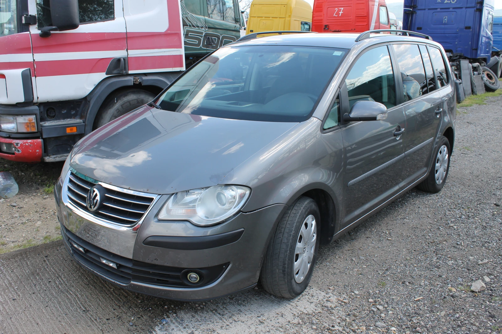 VW Touran ������, �� �����, ��� ���� | Mobile.bg � ����������� 1