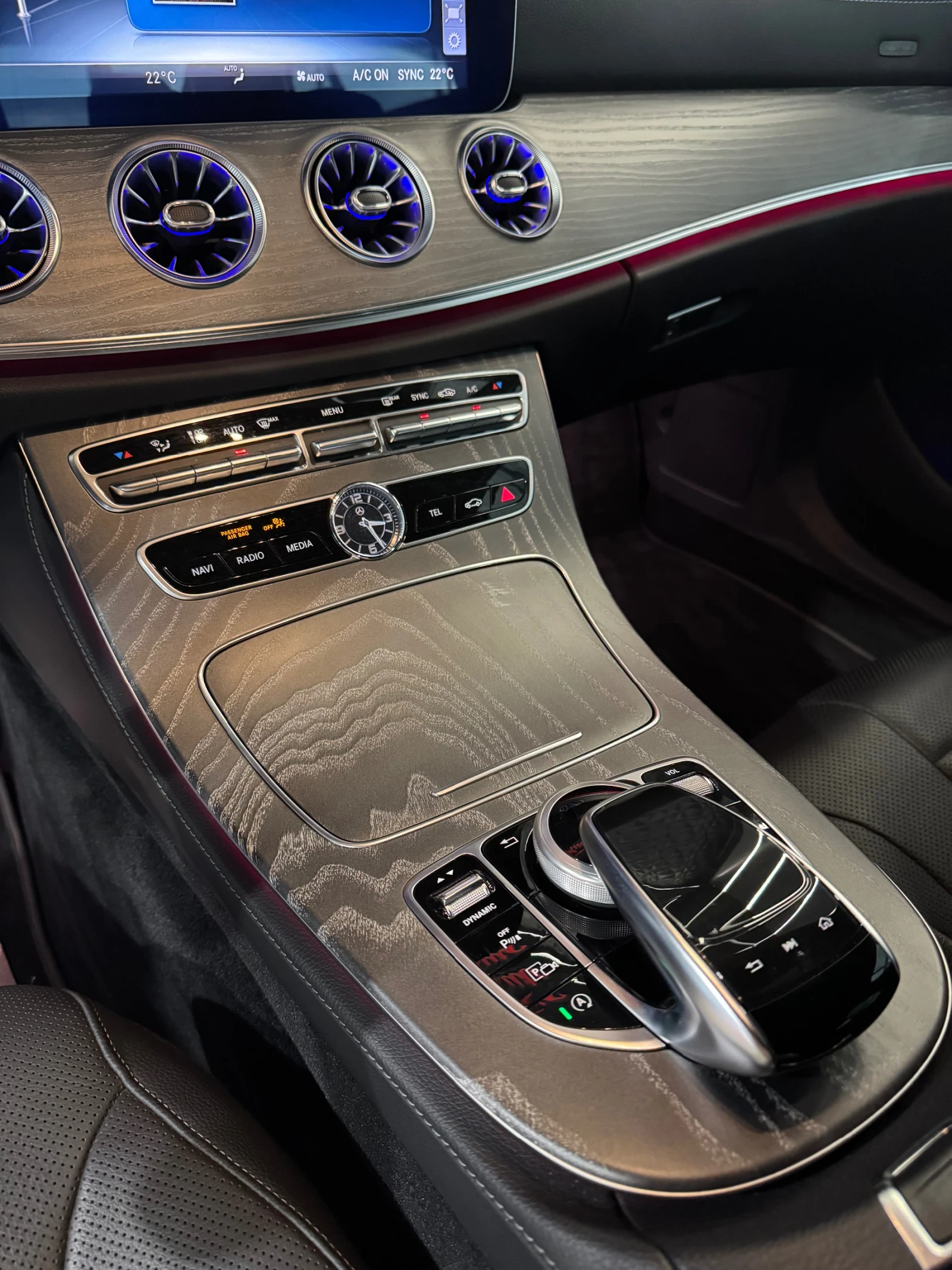 Mercedes-Benz CLS 400 d 4 MATIC * AMG * LED - изображение 8