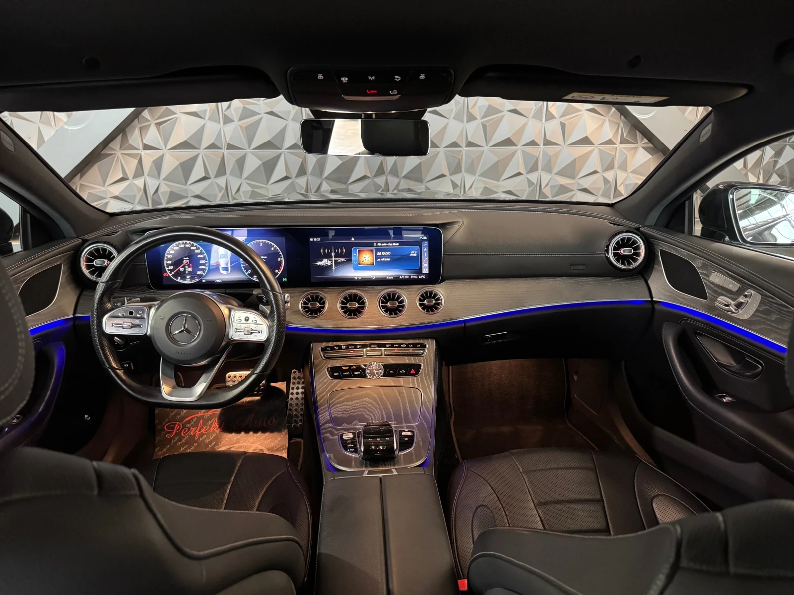 Mercedes-Benz CLS 400 d 4 MATIC * AMG * LED - изображение 6