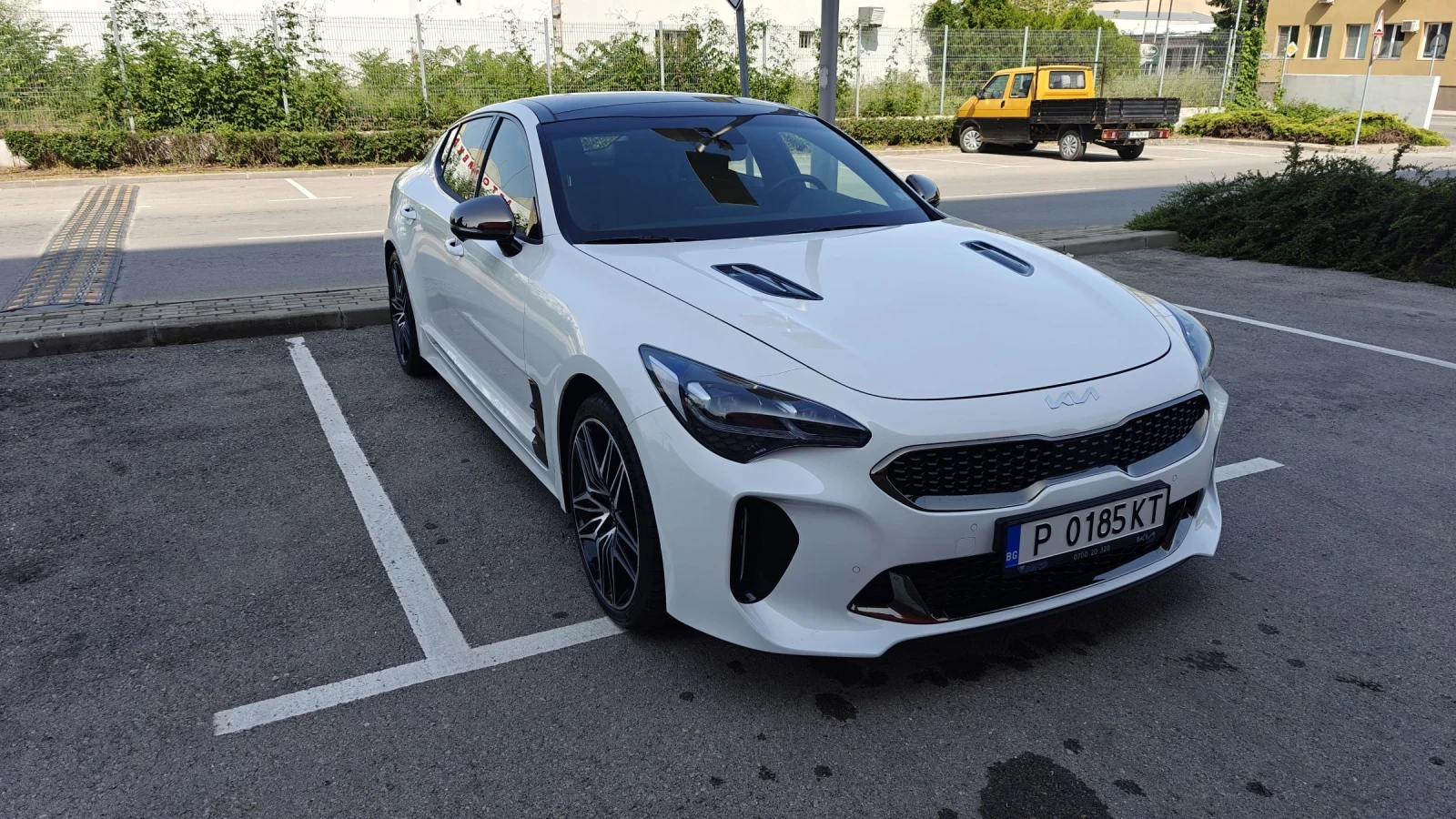 Kia Stinger GT 3.3T AWD - изображение 2