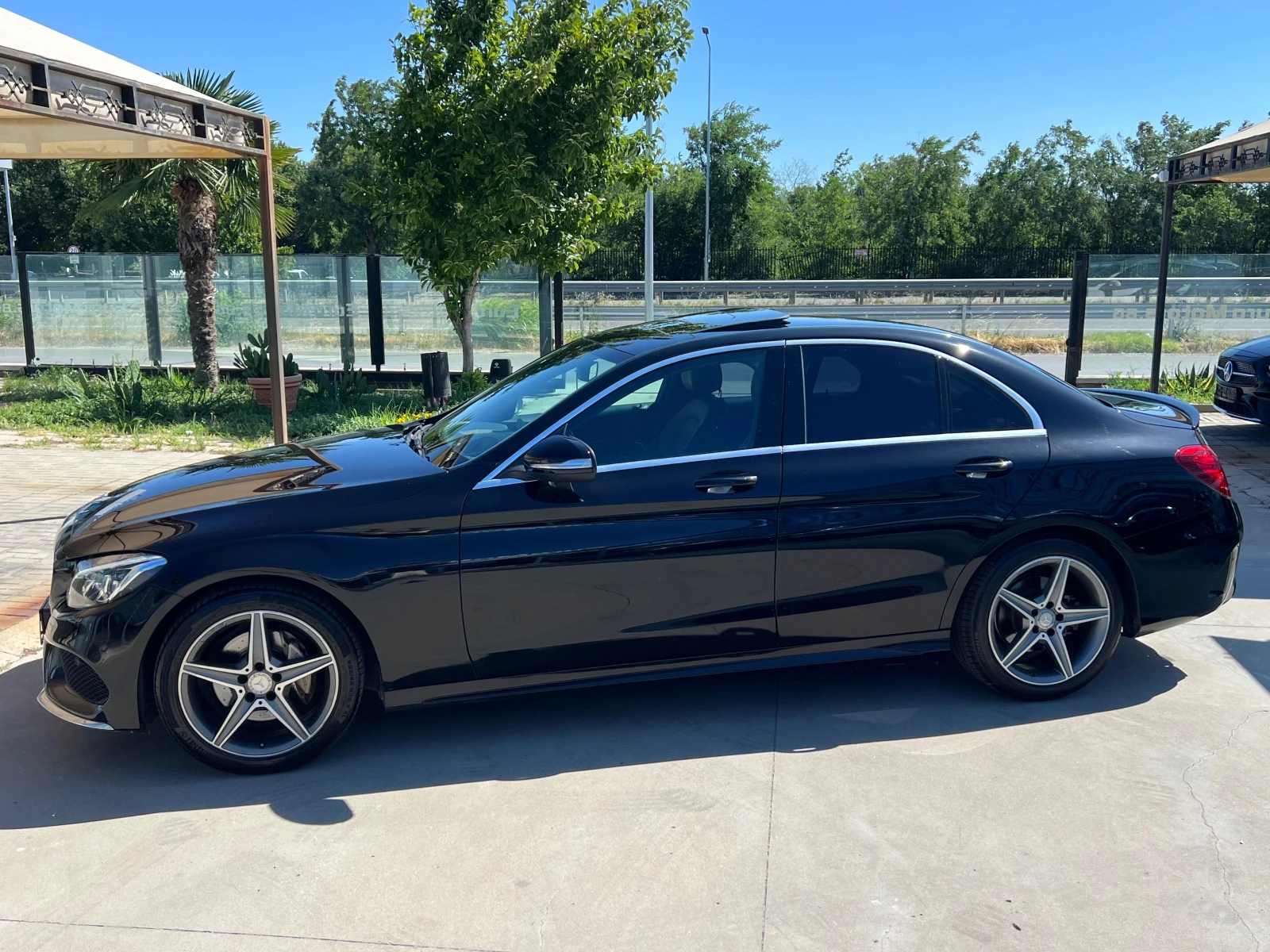 Mercedes-Benz C 220 d, AMG LINE, HEAD UP, COMAND+ CAMERA, FULL SERVICE - изображение 7