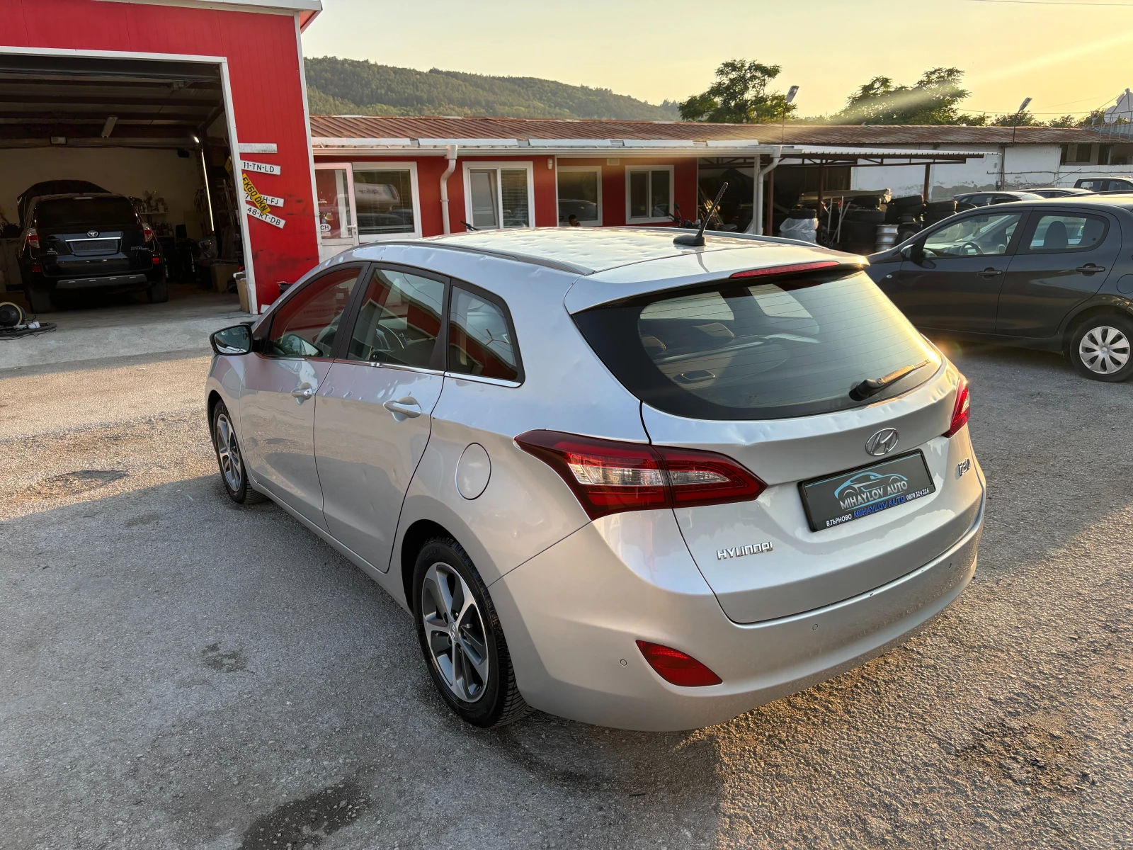 Hyundai I30 1.6CRDI ГРАДУШКА/75 000км/КАМЕРА/НАВИГАЦИЯ - изображение 5