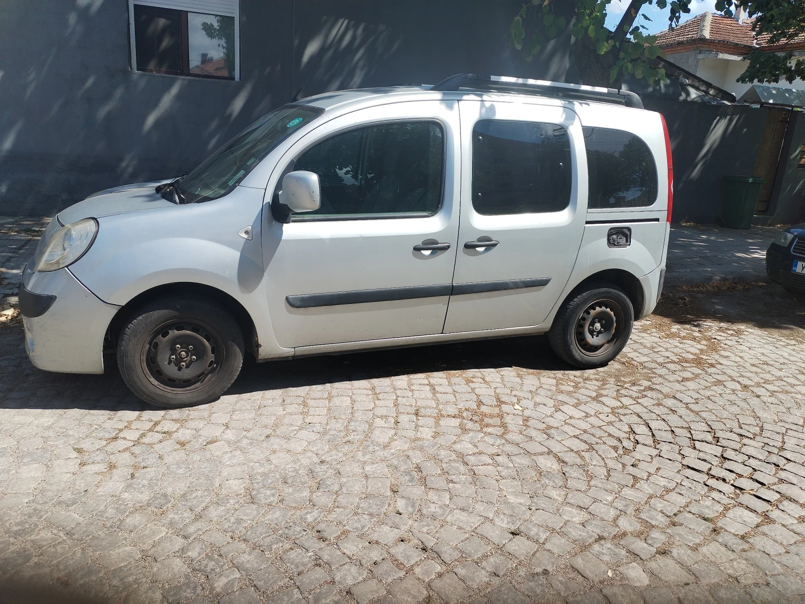 Renault Kangoo  - изображение 6