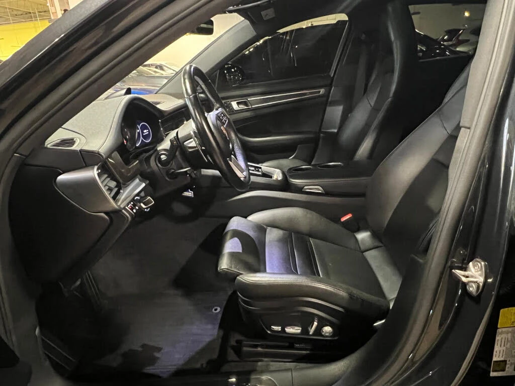 Porsche Panamera AWD * BOSE * AMBIENT * PANO * CARBON  - изображение 9