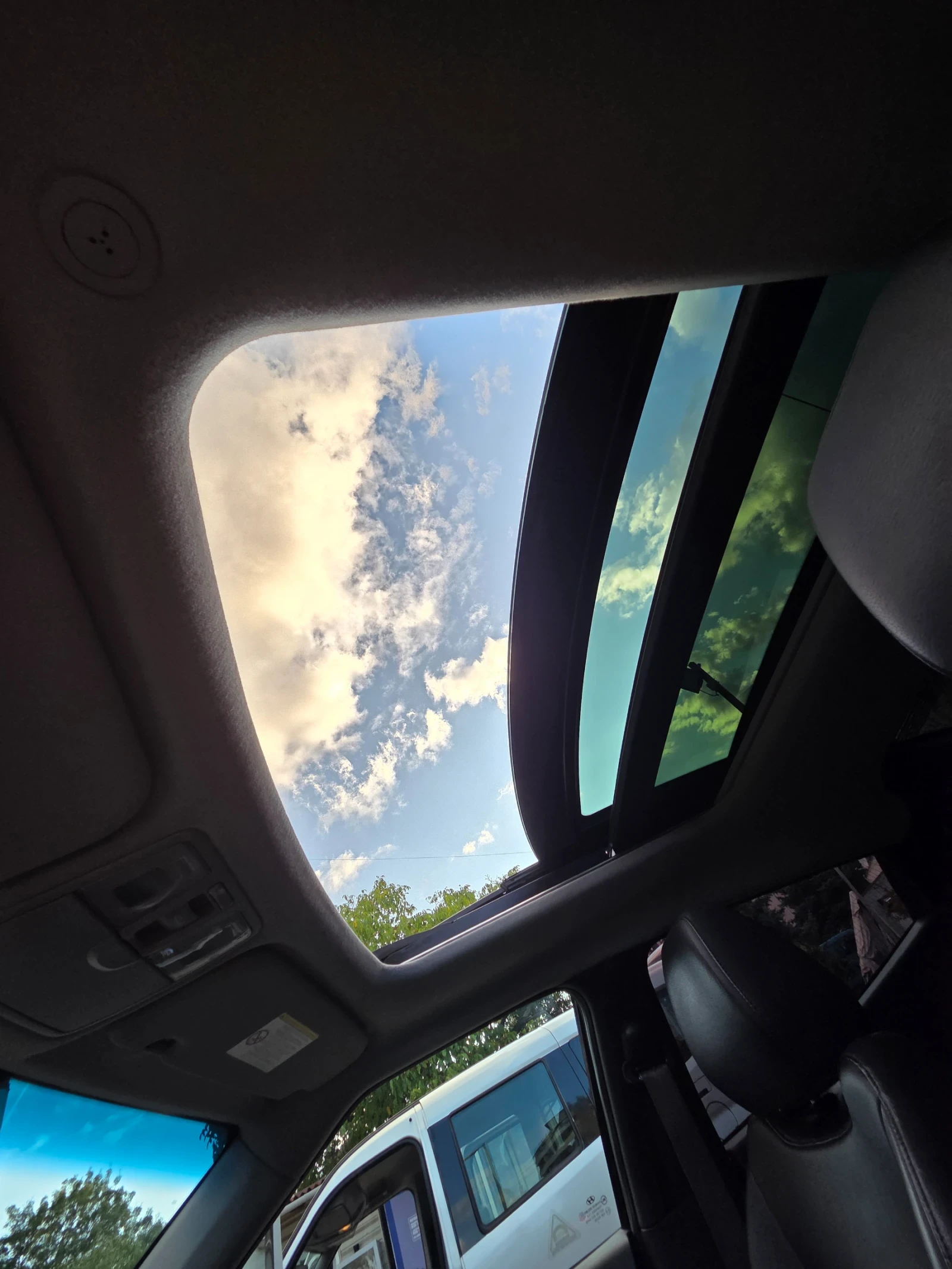 Hyundai Veloster  | Mobile.bg   10