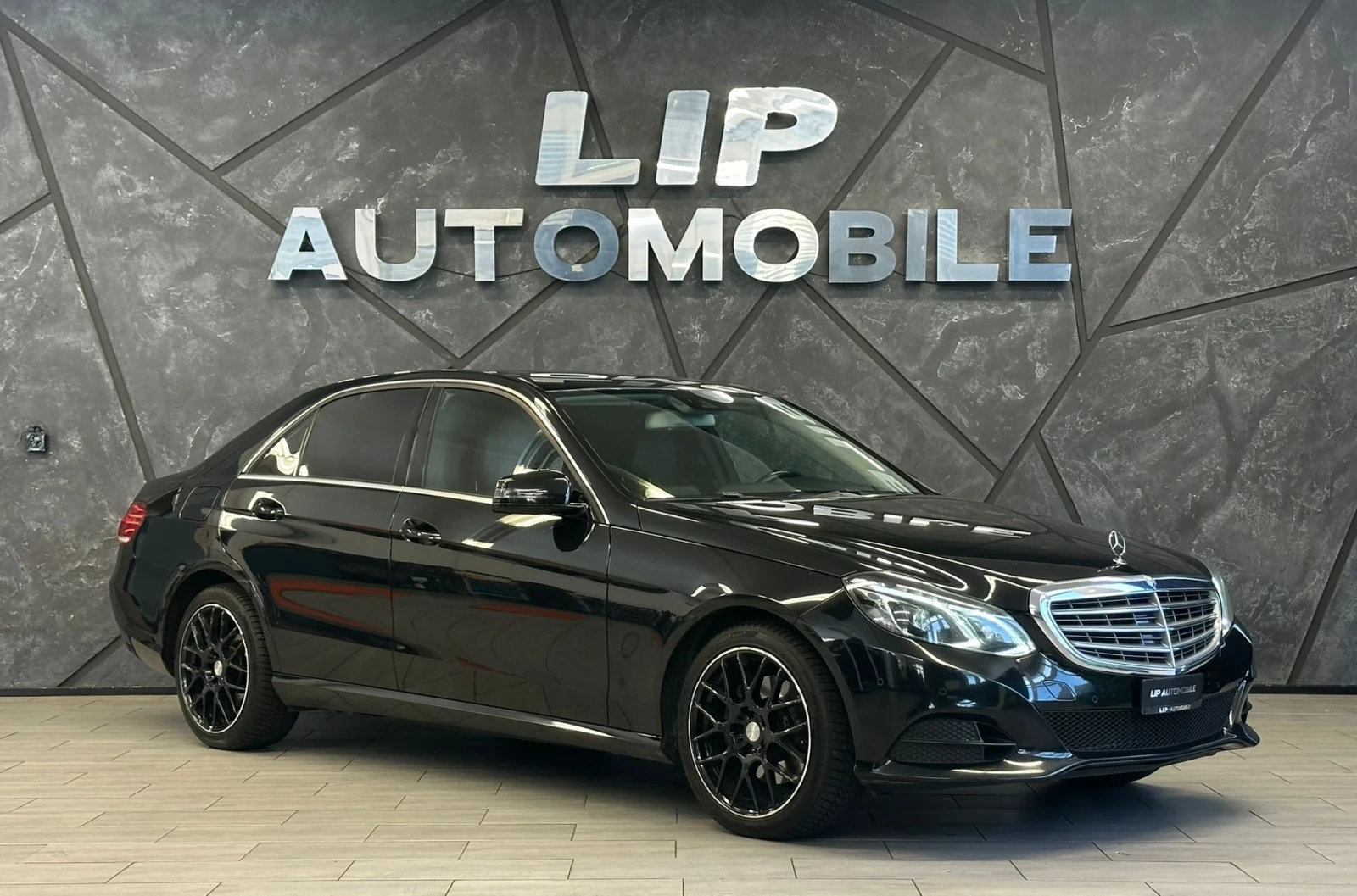 Mercedes-Benz E 300 3.0i SWISS CAR - изображение 2