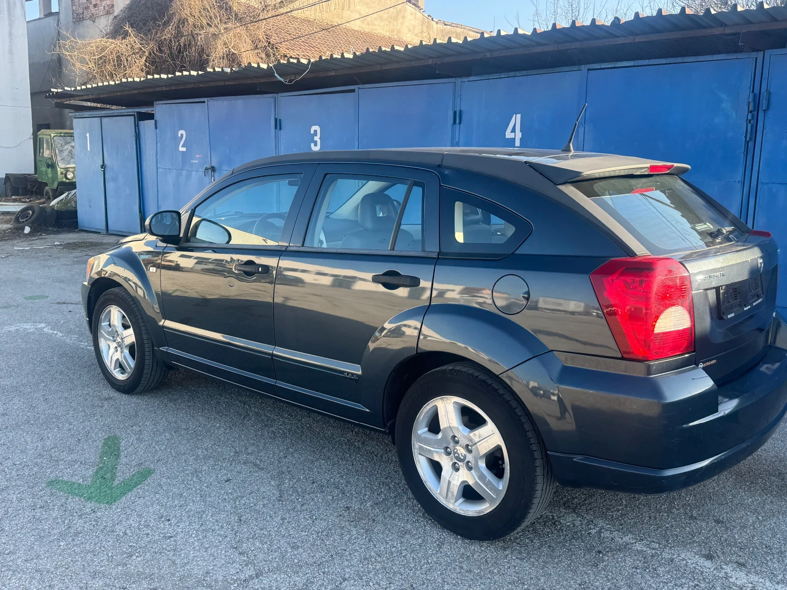 Dodge Caliber 2.0 TDI, снимка 4 - Автомобили и джипове - 53800366