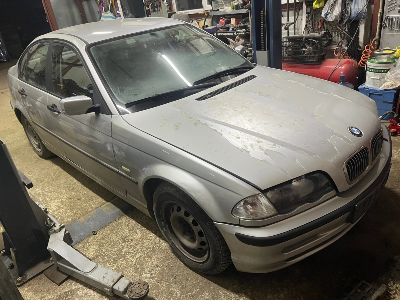 BMW 320, снимка 2 - Автомобили и джипове - 53806269