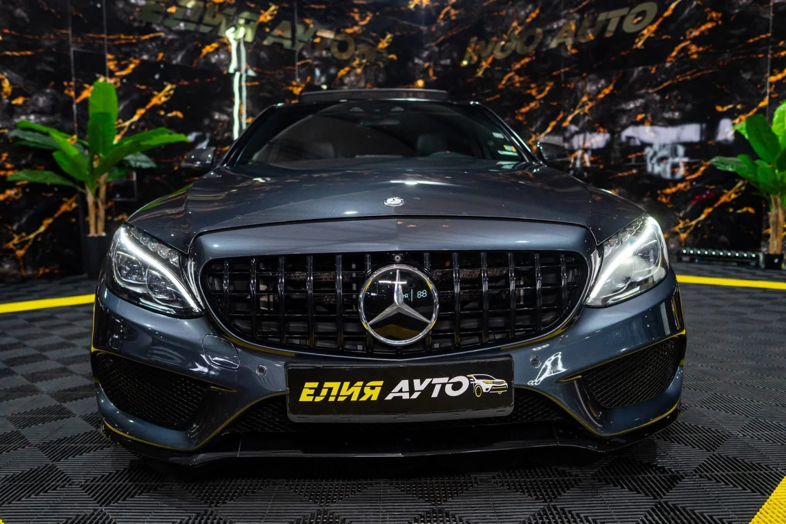 Mercedes-Benz C 43 AMG LED CARBON BURM ПАНО ЛИЗИНГ 100%, снимка 3 - Автомобили и джипове - 54218905