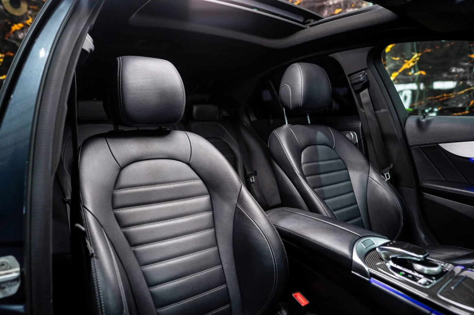 Mercedes-Benz C 43 AMG LED CARBON BURM ПАНО ЛИЗИНГ 100%, снимка 14 - Автомобили и джипове - 54218905