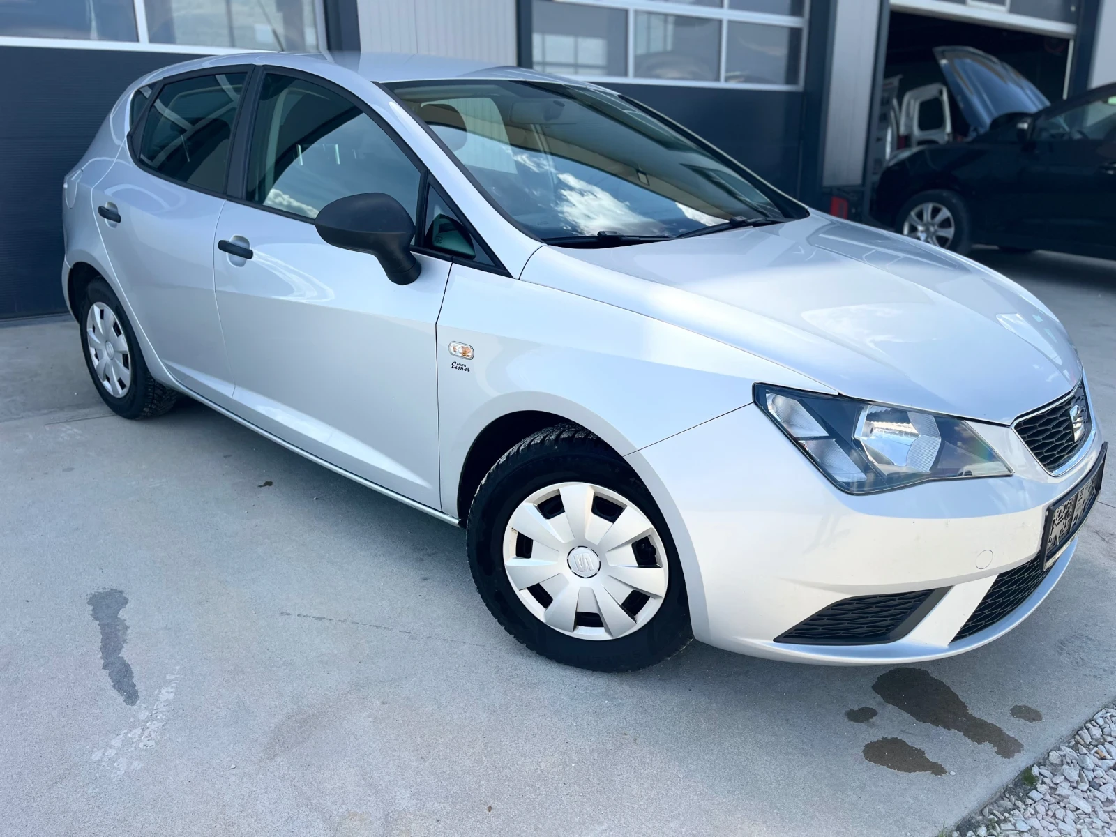 Seat Ibiza Euro 6, снимка 3 - Автомобили и джипове - 54668867