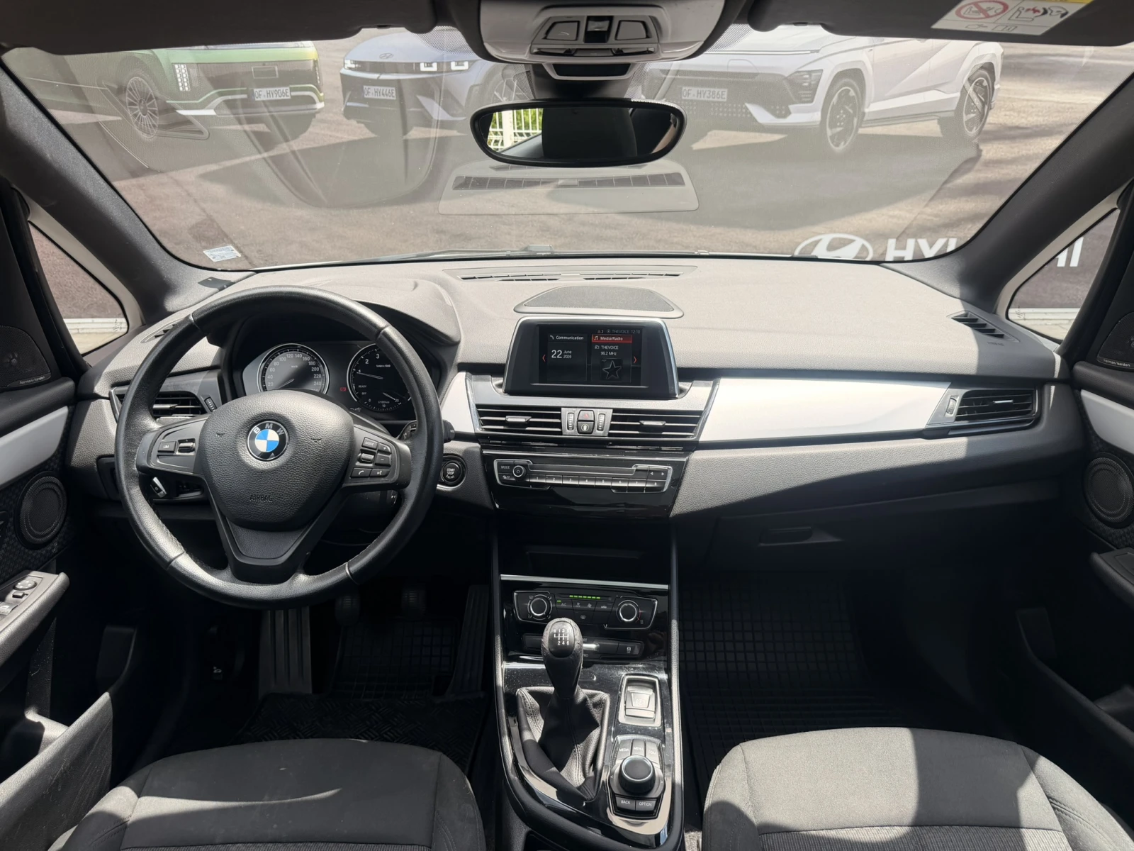 BMW 2 Active Tourer, снимка 13 - Автомобили и джипове - 54997430