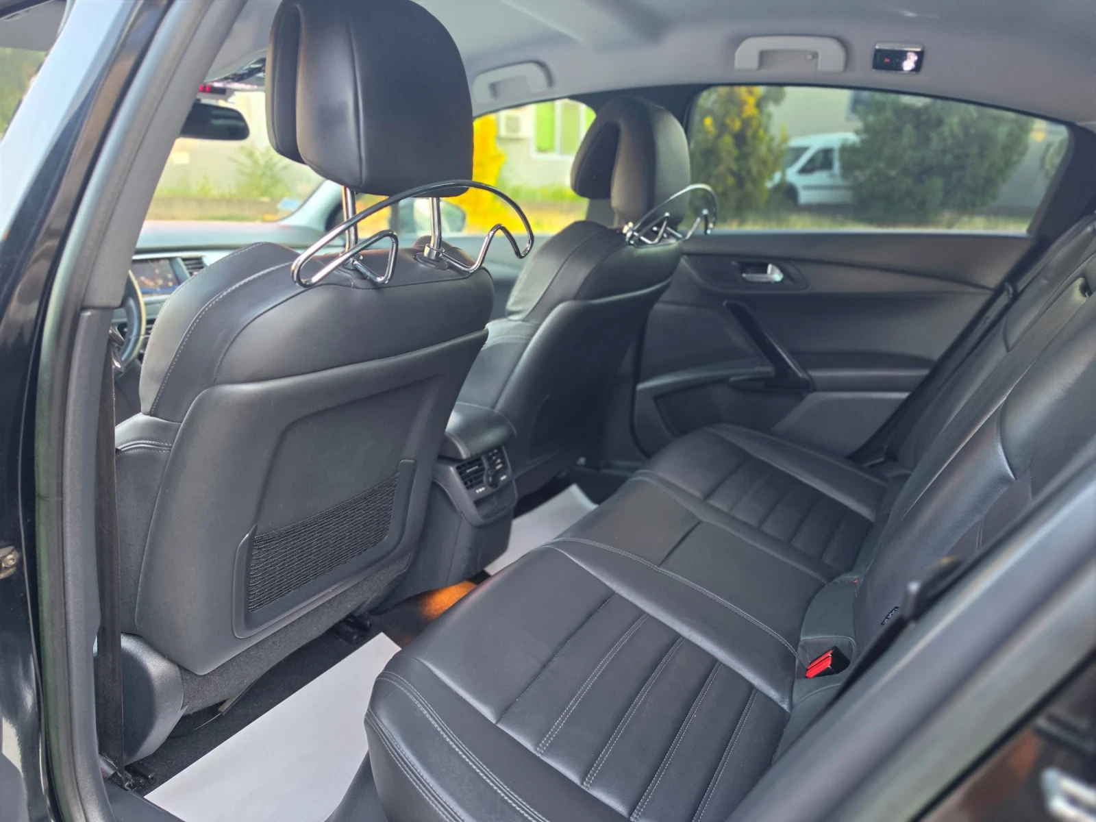 Peugeot 508 2.2GT 204hp * КЛИМАТРОНИК  * КОЖА * НАВИ * ЛИЗИНГ , снимка 16 - Автомобили и джипове - 55465062