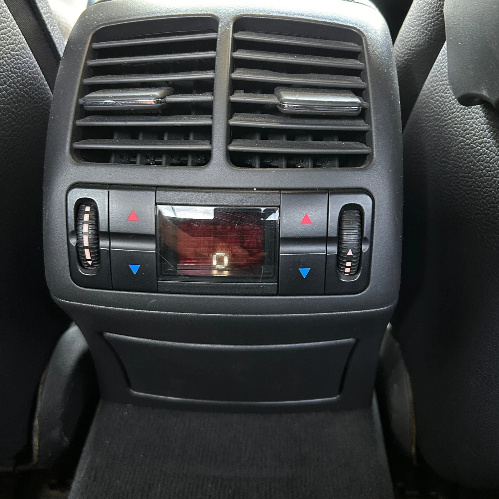 Mercedes-Benz E 320, снимка 14 - Автомобили и джипове - 56041327