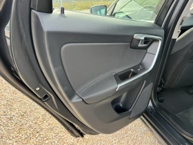 Volvo XC60 2.0D4 automat, снимка 7