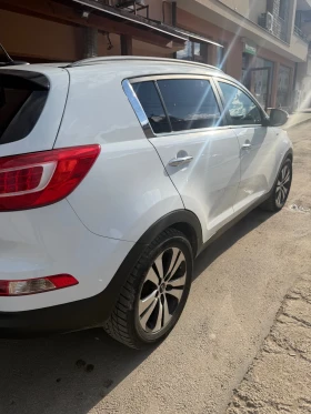 Kia Sportage R-line 4WD 184 к.с Панорама, снимка 5