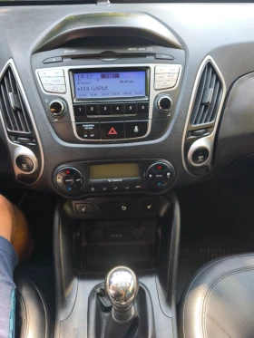 Hyundai IX35 2.0 CRDI, 4WD, 136к.с., снимка 9
