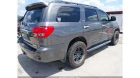     Toyota Sequoia PLATINUM 5.7L V8