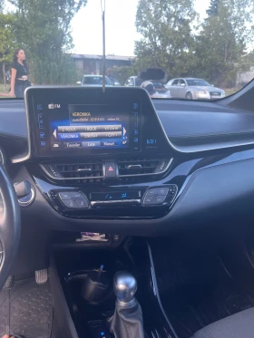 Toyota C-HR 1.8  | Mobile.bg    11