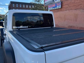 Jeep Gladiator * Mojave * АВТОКРЕДИТ БЕЗ ПЪРВОНАЧАЛНА ВНОСКА*  - 29000 € / 56719.07 лв. - 90444980 13