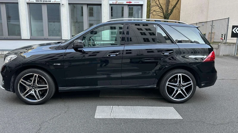 Mercedes-Benz GLE 43 AMG, снимка 5 - Автомобили и джипове - 48969641