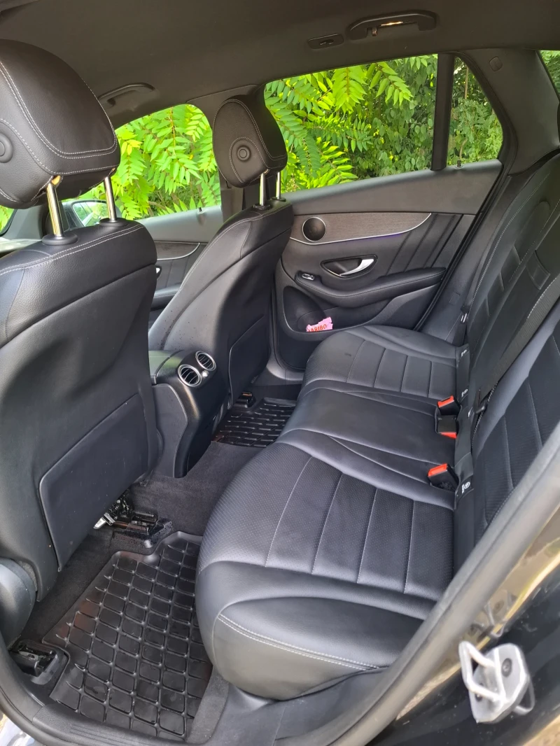 Mercedes-Benz GLC 300 Mercedes-Benz AMG 4Matic, снимка 10 - Автомобили и джипове - 51420900