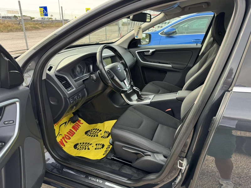 Volvo XC60 2.0d automat, снимка 12 - Автомобили и джипове - 51881722