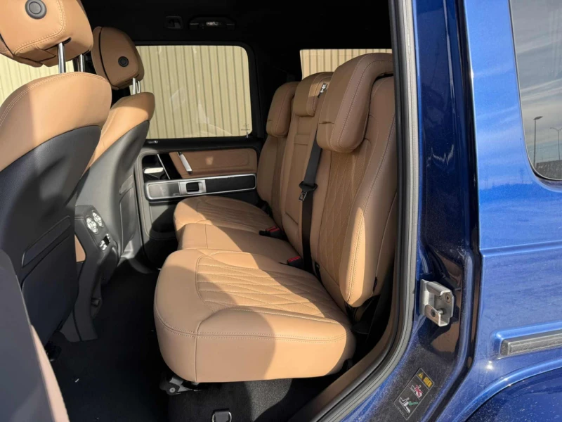 Mercedes-Benz G 63 AMG CARFAX* АВТОФИНАНСИРАНЕ БЕЗ ПЪРВОНАЧАЛНА ВНОСКА, снимка 12 - Автомобили и джипове - 52686756