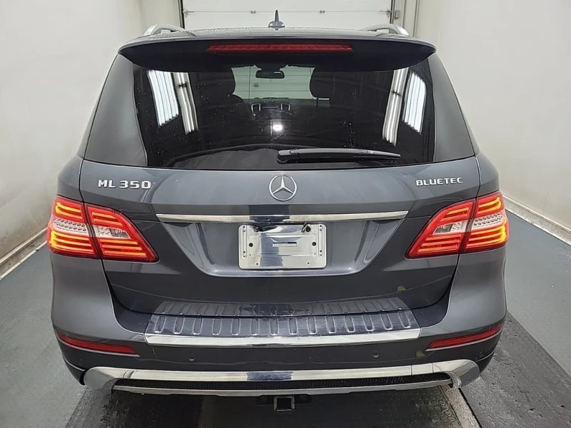 Mercedes-Benz ML 350 * BLUETEC * CARFAX * БЕЗ ПЪРВОНАЧАЛНА ВНОСКА, снимка 6 - Автомобили и джипове - 53021591