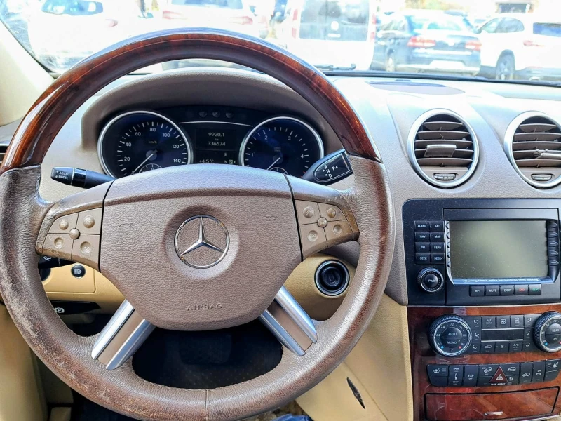 Mercedes-Benz ML 320, снимка 11 - Автомобили и джипове - 53475248