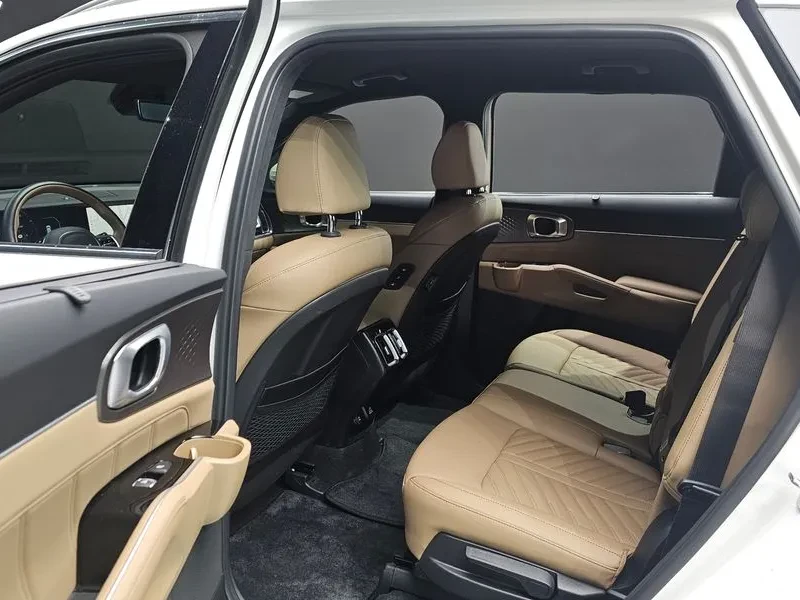 Kia Sorento 4Th Generation Hev 1.6 2Wd Signature, снимка 12 - Автомобили и джипове - 55594300