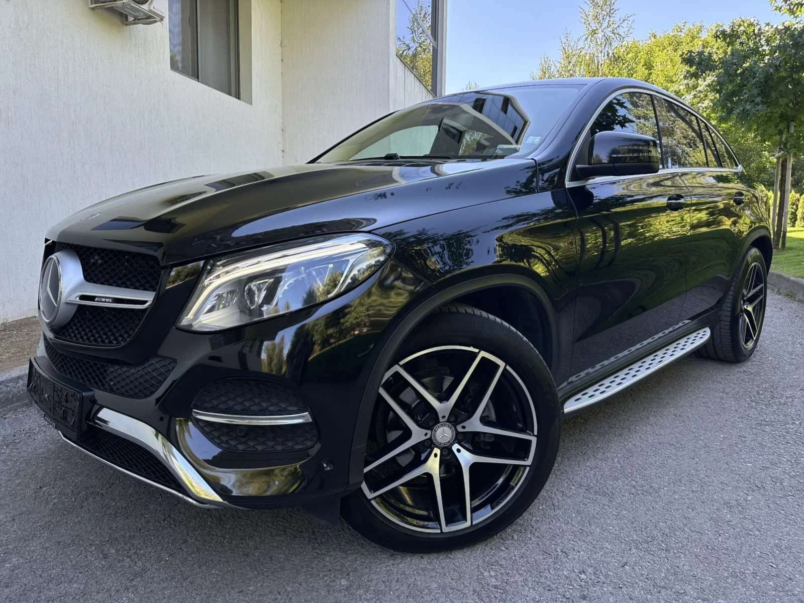 Mercedes-Benz GLE 350 CDI / AMG OPTIC / ПОДГРЕВ - изображение 3