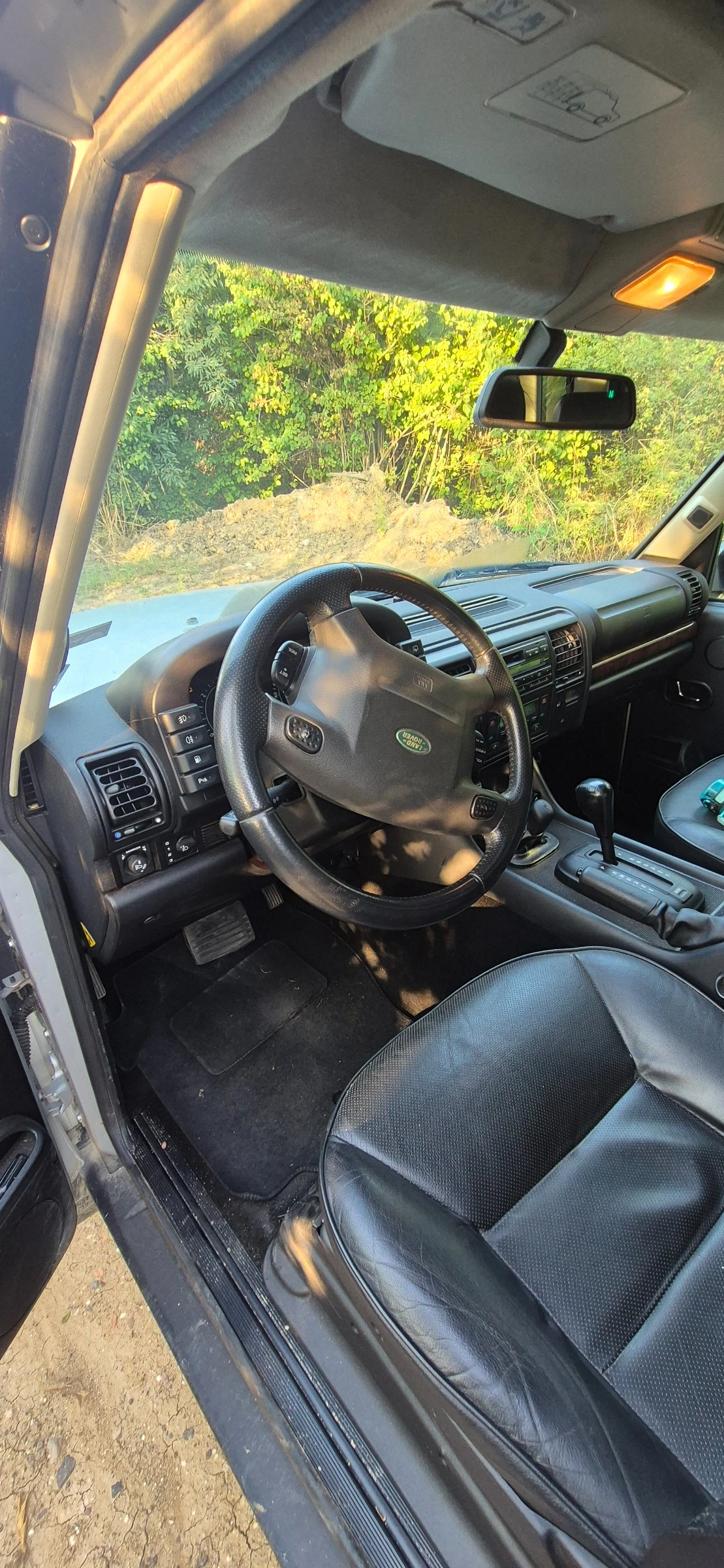 Land Rover Discovery 8V  - изображение 7