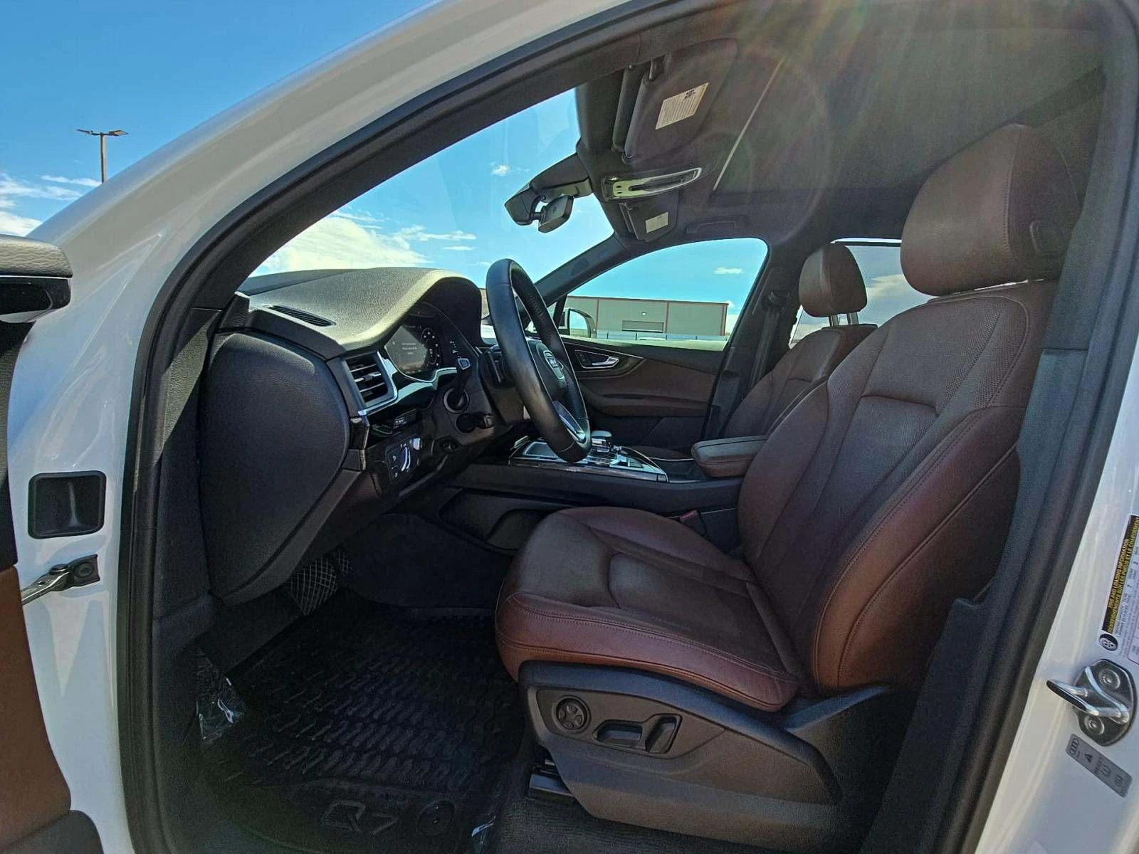 Audi Q7 PRESTIGE / FULL / КРАЙНА ЦЕНА - изображение 6