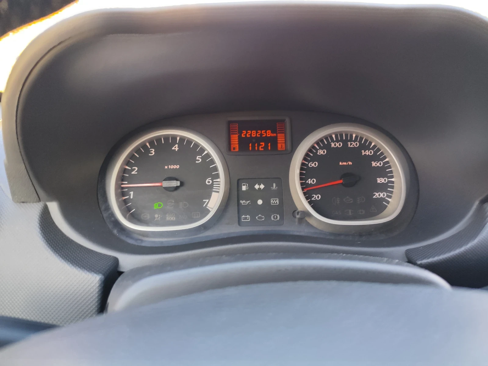 Dacia Duster Duster 1.6, 4x2 - изображение 5