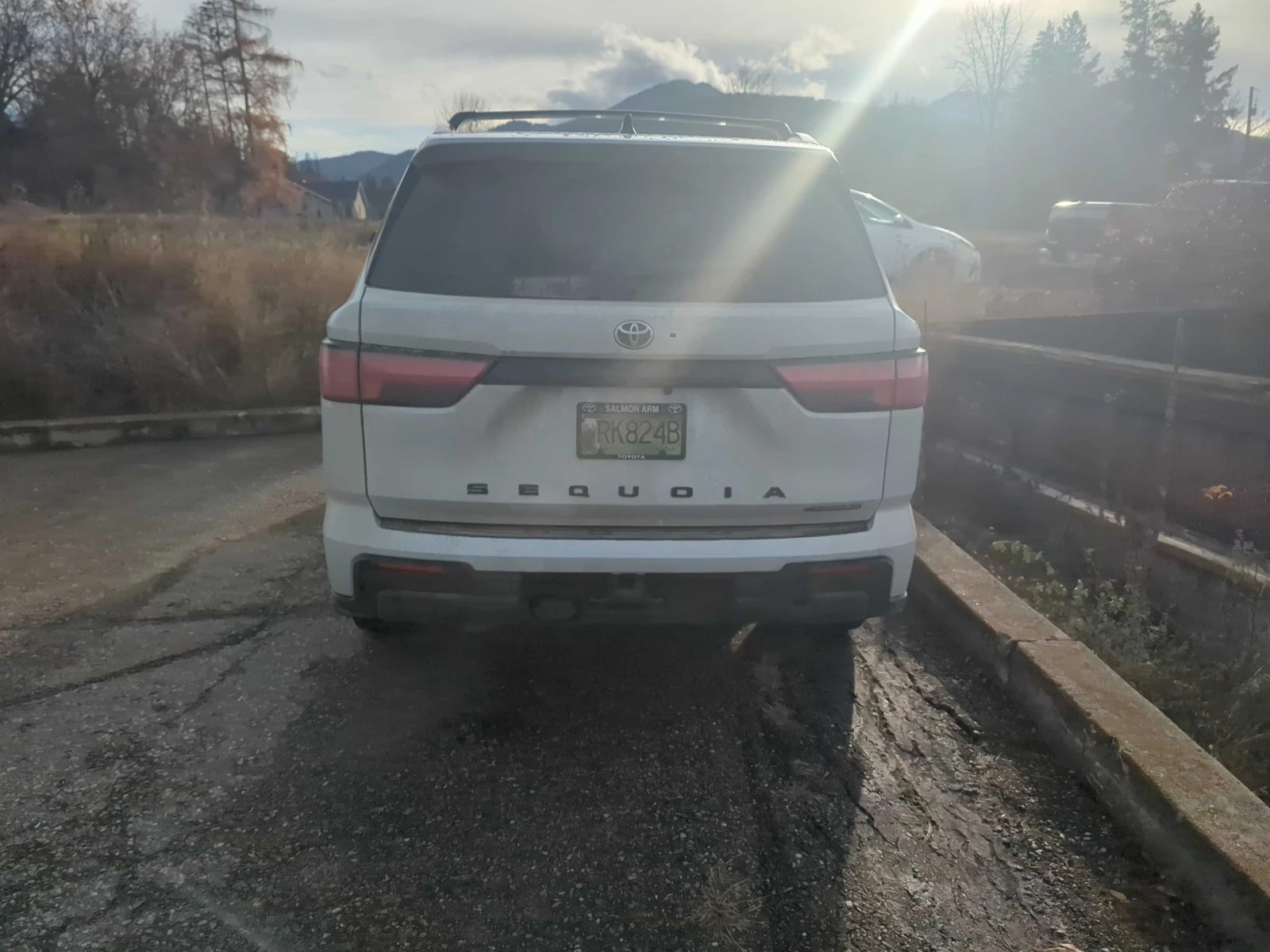 Toyota Sequoia * CARFAX * БЕЗ ПЪРВОНАЧАЛНА ВНОСКА - изображение 5