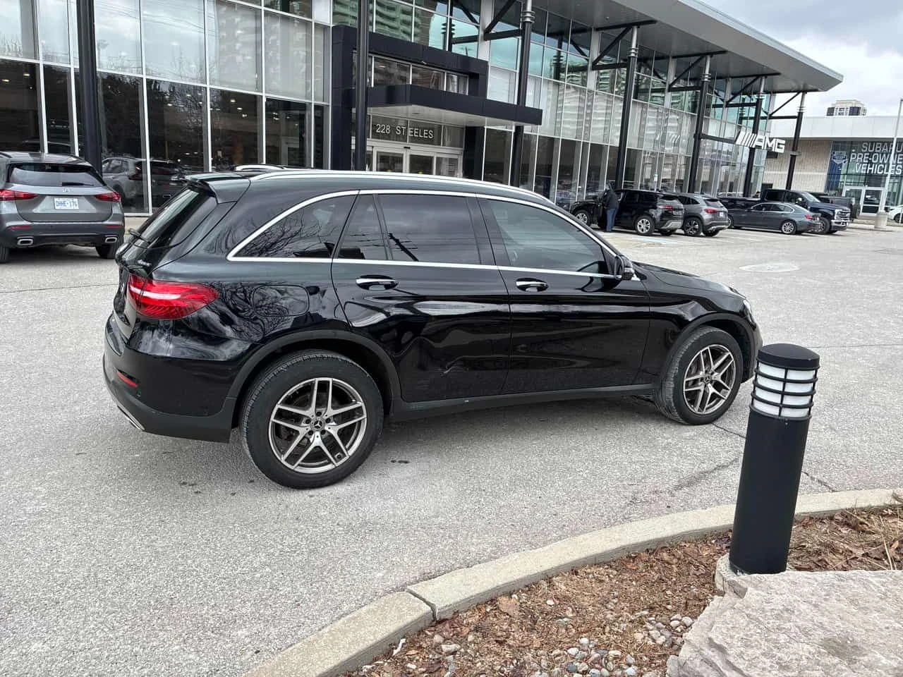 Mercedes-Benz GLC 300 * CARFAX * 360 * ���� * ���� �� ������ | Mobile.bg � ����������� 3