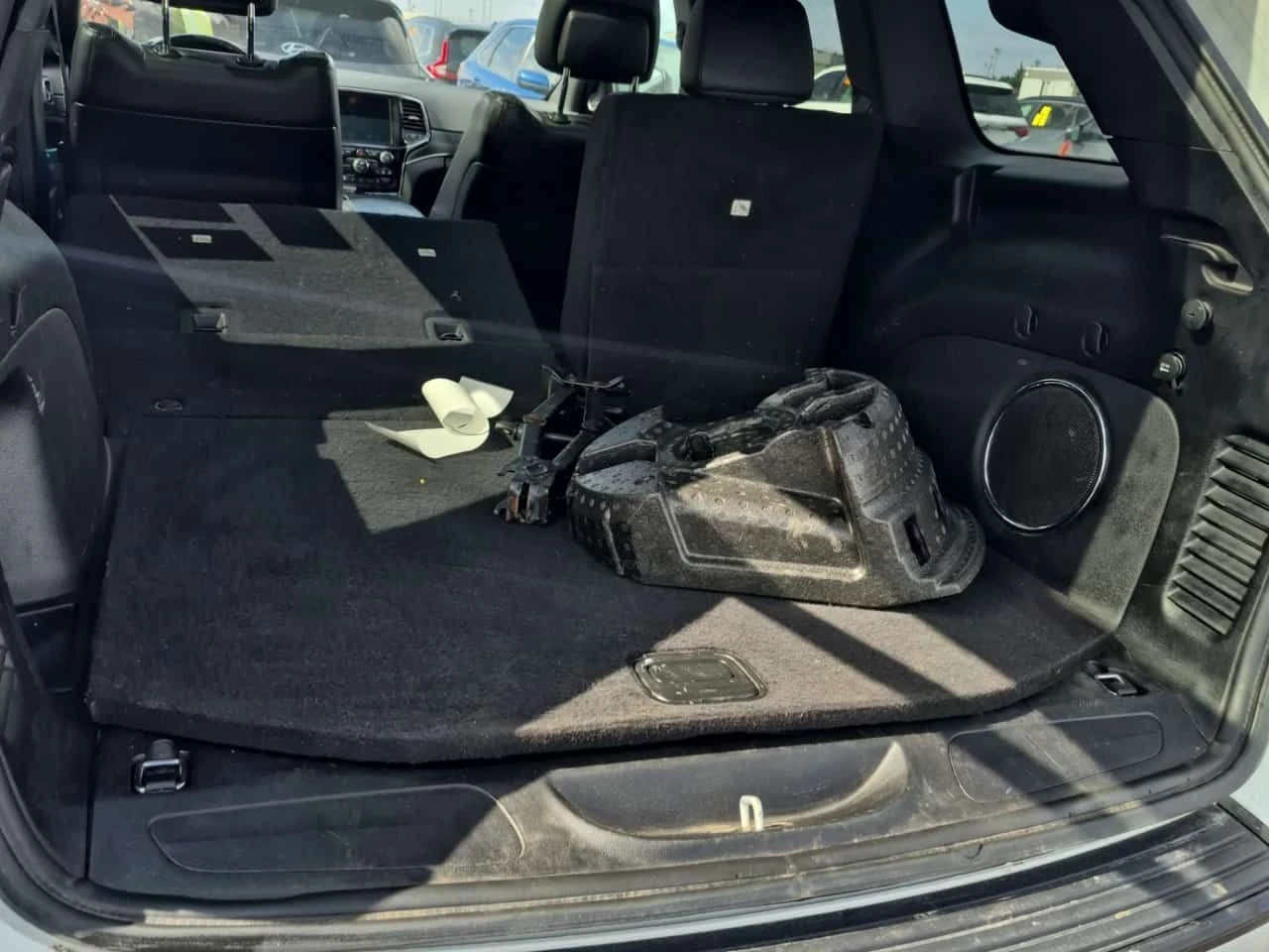 Jeep Grand cherokee * LIMITED X * 2 КЛЮЧА * ПАНОРАМА * , снимка 15 - Автомобили и джипове - 54121992