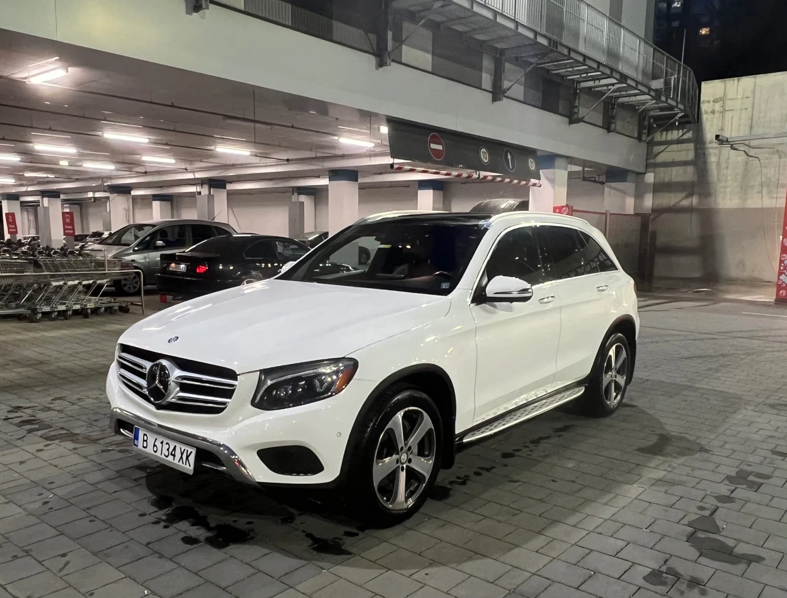 Mercedes-Benz GLC 300 4 MATIC* 360 камери* панорама* keyless* burmester*, снимка 7 - Автомобили и джипове - 54562926