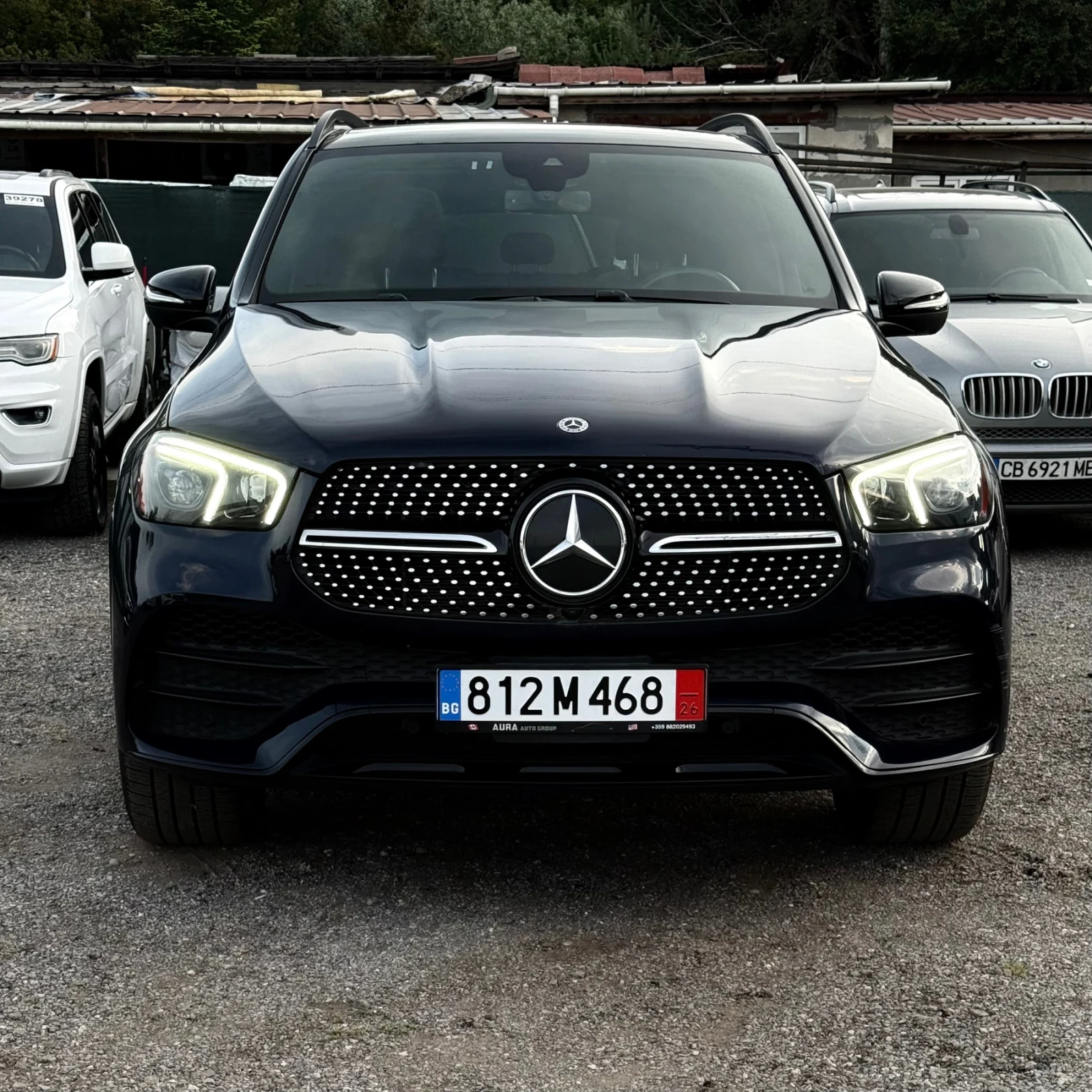 Mercedes-Benz GLE 350 4MATIC/AMG/NIGHT/BURMESTER/360/Подгрев/Пано, снимка 3 - Автомобили и джипове - 54998649
