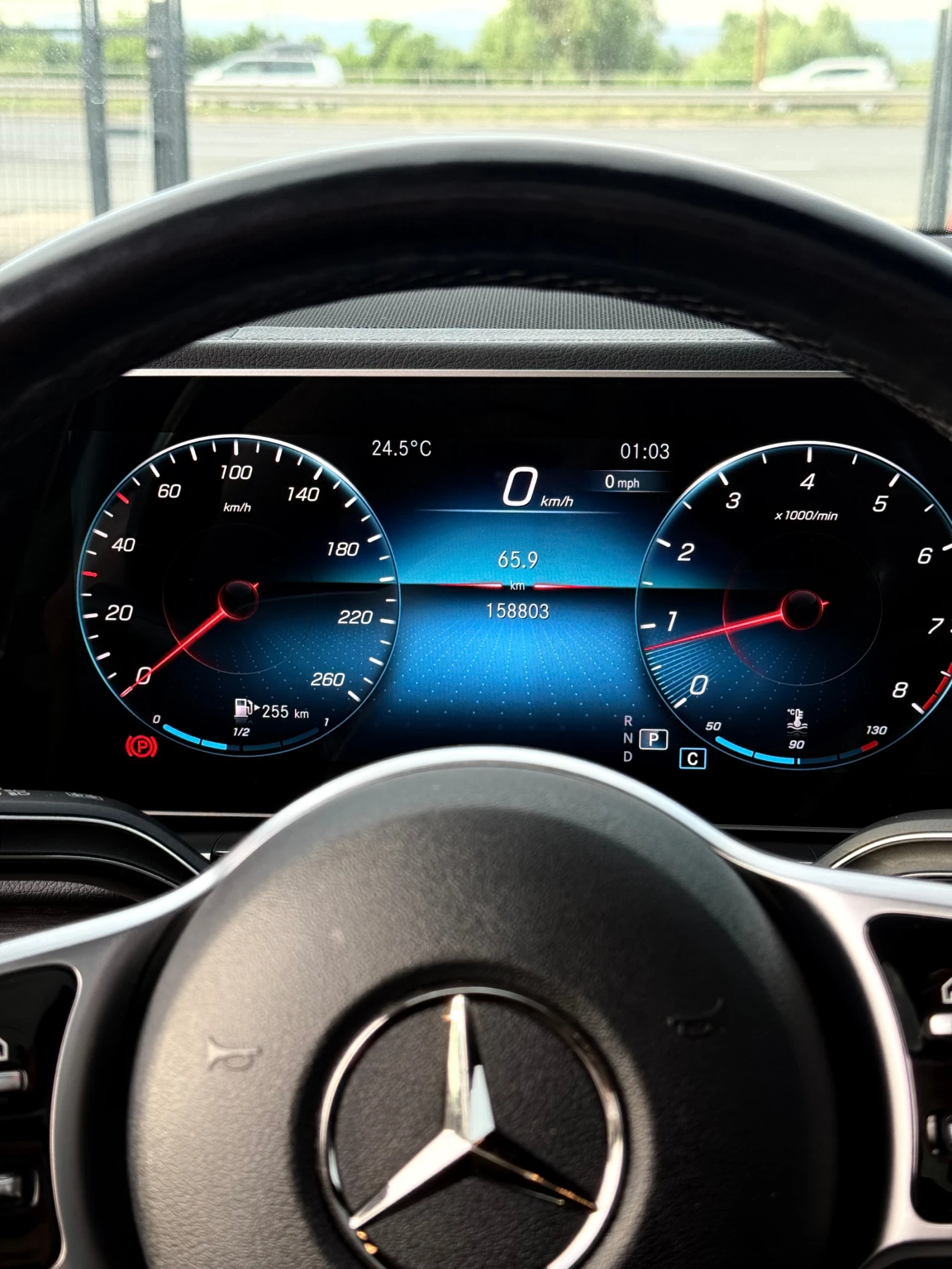 Mercedes-Benz GLE 350 4MATIC/AMG/NIGHT/BURMESTER/360/Подгрев/Пано, снимка 10 - Автомобили и джипове - 54998649